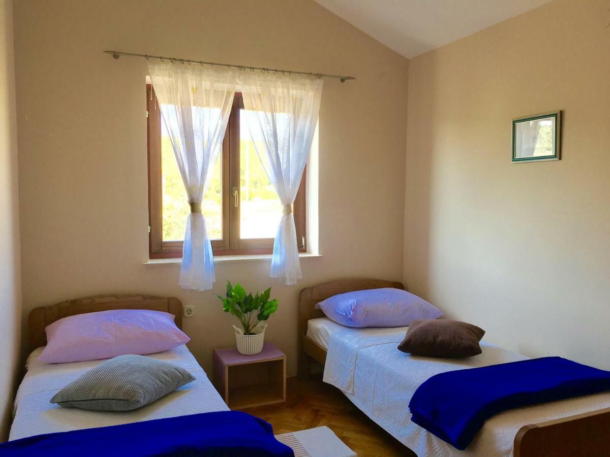Lavender House Apartamento Maslenica Exterior foto
