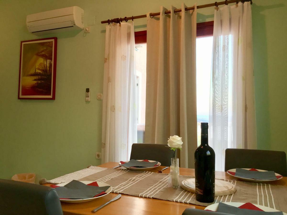 Lavender House Apartamento Maslenica Exterior foto
